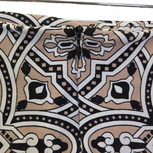 J. McLaughlin Graphic Print Mini Pencil Skirt Size 14 - Picture 4 of 6